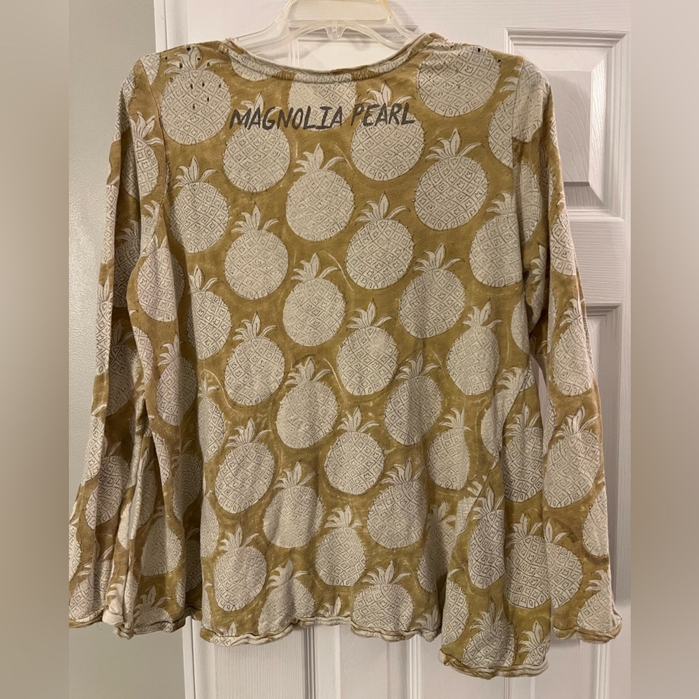 Magnolia Pearl - Picture 2 of 2